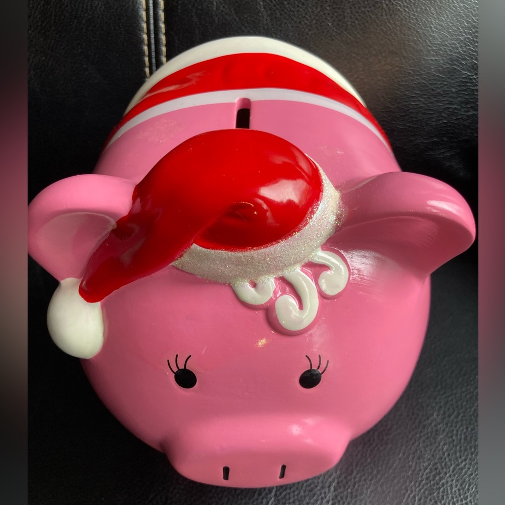 Vintage Room Essentials (RE) 2011 Pink, Red & White Ceramic Holiday Piggy Bank - Picture 6 of 16